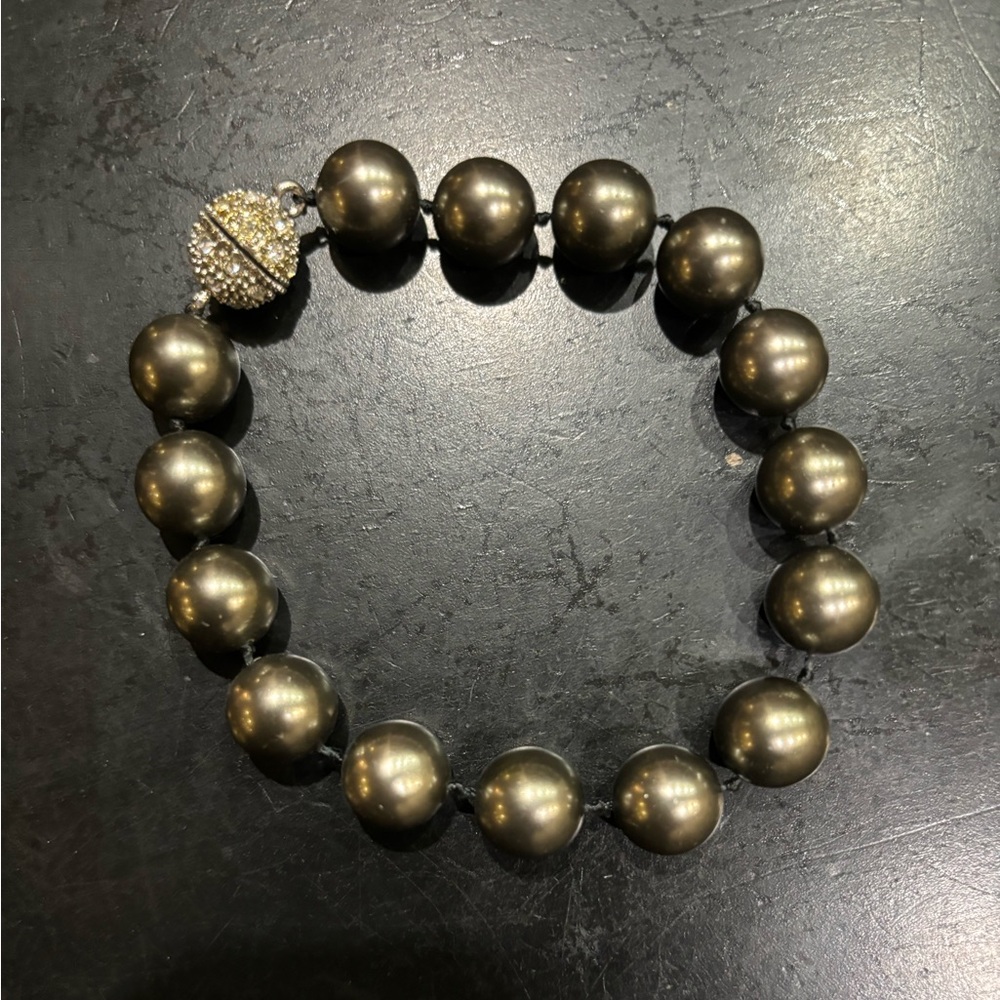 Real Black pearl bracelet made by custom designer